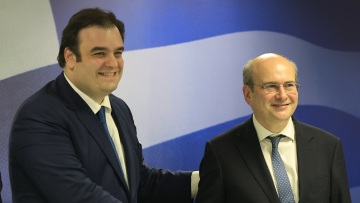 Πιερρακάκης: Θα τηρήσουμε τις δεσμεύσεις μας για πλεονάσματα, δαπάνες, μείωση του χρέους