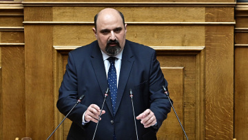 «Όχι» από ΠΑΣΟΚ, ΣΥΡΙΖΑ, ΚΚΕ και Νέα Αριστερά στην παραπομπή Τριαντόπουλου στο Δικαστικό Συμβούλιο