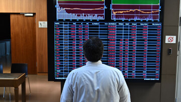 Χρηματιστήριο: Τριήμερο κραχ -13,5% - Μηδενίστηκαν τα φετινά κέρδη, εξαφανίστηκαν 15 δισ. ευρώ