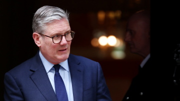  Η αστυνομία προχώρησε σε δεύτερη σύλληψη για τους εμπρησμούς σε ακίνητα που συνδέονται με τον  Στάρμερ