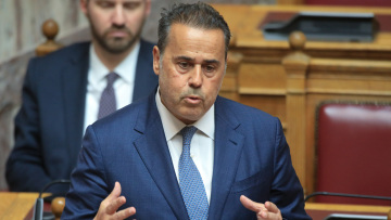 Παπασταύρου: Δεν υπάρχει σε κανέναν σχεδιασμό της κυβέρνησης να δοθεί σε ιδιώτη το 51% του ΑΔΜΗΕ