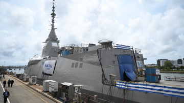 Βίντεο της Naval Group με την καθέλκυση της Φρεγάτας «Φορμίων» στη Λοριάν της Γαλλίας