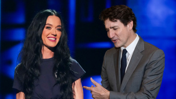 Κέιτι Πέρι και Τζάστιν Τριντό δείπνησαν μαζί στο Μόντρεαλ, «πυροδοτώντας» φήμες για νέο ειδύλλιο - Δείτε βίντεο