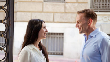 Ο διάσημος Gene Gillette έρχεται από το Μπρόντγουεϊ στην Αθήνα για 15 παραστάσεις