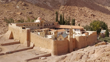 Εκτός Μονής Σινά οι αμφισβητίες του Αρχιεπισκόπου Δαμιανού - «Επανήλθαμε στη νομιμότητα και την κανονικότητα»