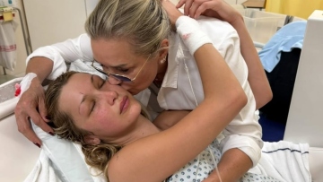 Φωτογραφίες: Η συγκλονιστική, γεμάτη πόνο μάχη της Μπέλα Χαντίντ με τη νόσο του Lyme - Έμαθες να ζεις στη φυλακή του παράλυτου μυαλού σου, γράφει η μητέρα της