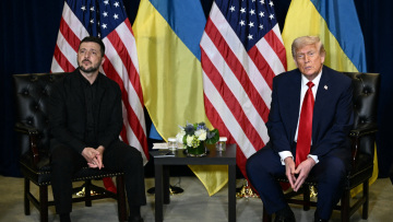 Τραμπ: Οι χώρες του ΝΑΤΟ πρέπει να καταρρίπτουν τα ρωσικά αεροσκάφη, αν αυτά παραβιάζουν τον εναέριο χώρο τους 