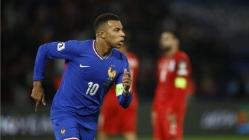 Προκριματικά Μουντιάλ: Ένα βήμα μακριά απ' τα τελικά Γαλλία και Ελβετία, απίθανο διπλό η Ουκρανία - Δείτε τα γκολ