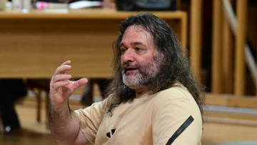 Προκλητικός ο Λαγός της Χρυσής Αυγής, επιτέθηκε στη Δικαιοσύνη και είπε πως δεν γνώριζε τον Ρουπακιά