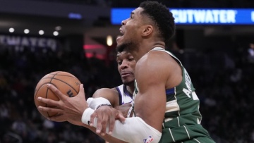 NBA, Μπακς-Κινγκς 133-135: O Γιάννης πάλεψε για την ανατροπή στο φινάλε αλλά δεν γλίτωσε την ήττα - Δείτε βίντεο