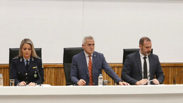 Πώς πιάστηκε το σκάφος του Έλληνα Εσκομπάρ και οι ρόλοι του κυκλώματος με τους τόνους κοκαΐνης - Πετούσαν τα ναρκωτικά στη θάλασσα και τα μάζευαν δύτες