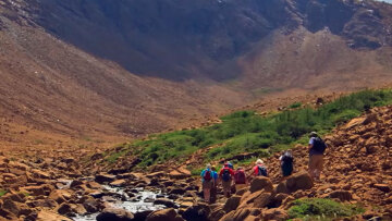 Τα μέρη όπου μπορείς να περπατήσεις επάνω στον μανδύα της Γης (vid)
