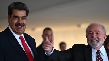 Υπερβαίνει το όριο του αποδεκτού η επιχείρηση για τη σύλληψη του Μαδούρο, λέει ο Λούλα