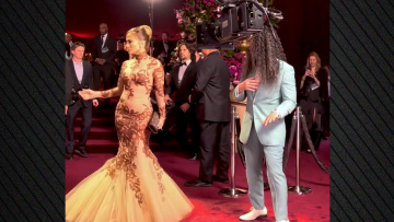 Η Τζένιφερ Λόπεζ τα «άκουσε» για την αγένειά της στο κόκκινο χαλί των Χρυσών Σφαιρών, πόζαρε χωρίς να πει λέξη και έφυγε