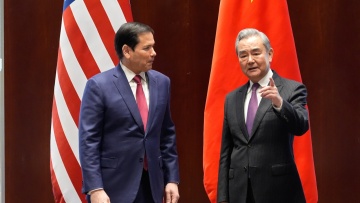 Γεωπολιτική μάχη για την Ευρώπη στο Μόναχο: Κίνα και ΗΠΑ διεκδικούν τον ρόλο τους στη νέα παγκόσμια τάξη