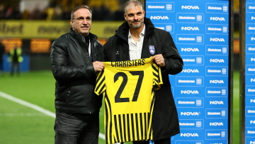 Επέστρεψε στο «Κλεάνθης Βικελίδης» ο Άγγελος Χαριστέας: Τιμήθηκε από την ομάδα του Άρη, φωτογραφίες