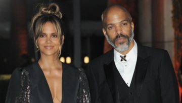 Χάλι Μπέρι: Με τον αρραβωνιαστικό μου κάνουμε το πιο εκπληκτικό σεξ που μπορούν να κάνουν δύο άνθρωποι