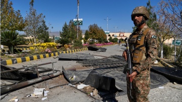 ΗΠΑ για Πακιστάν: Υποστηρίζουμε το δικαίωμα αυτοάμυνας απέναντι στους «τρομοκράτες» Ταλιμπάν 