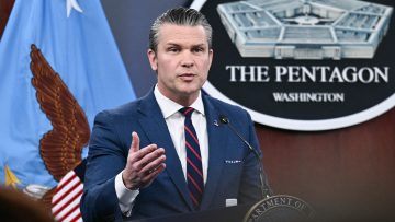 Χέγκσεθ για Ιράν: Δεν ξεκινήσαμε εμείς τον πόλεμο, αλλά θα τον τελειώσουμε