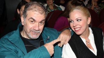 Δημήτρης Σταρόβας: Έχω παντρευτεί δύο φορές, αλλά θα το έκανα ξανά για χάρη της συντρόφου μου