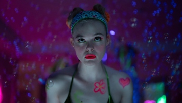 Η υποψήφια για Όσκαρ Ελ Φάνινγκ άνοιξε λογαριασμό στο Only Fans για να προετοιμαστεί για τον νέο της ρόλο