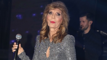 Κατερίνα Στανίση για την αυτοβιογραφία της: Κάποιοι πρώην σύντροφοί μου μπορεί να ντροπιαστούν