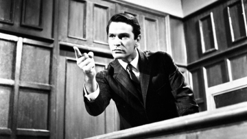 Φίνος Φιλμ: Η ανάρτηση για τα 60 χρόνια της ταινίας «Κατηγορώ Τους Ανθρώπους» με τον Νίκο Κούρκουλο
