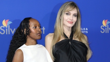 Αντζελίνα Τζολί: Είναι η πιο ανιδιοτελής γυναίκα που έχω την τύχη να αποκαλώ μητέρα, είπε η κόρη της