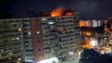 Δύο τραυματίες από πτώση ρωσικού drone σε πολυκατοικία στη Ρουμανία, δείτε βίντεο