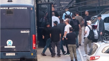 Ελεύθεροι με περιοριστικούς όρους οι πρώτοι 12 κατηγορούμενοι για τις παράνομες επιδοτήσεις του ΟΠΕΚΕΠΕ στην Κρήτη 