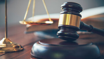 Θεσσαλονίκη: Καταδικάστηκε ο 19χρονος που ετρεχε με 173χλμ/ωρα - Βαριά καμπάνα και σε 36χρονο χωρίς δίπλωμα
