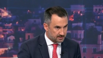 Χαρίτσης: «Η αποχώρηση ήταν πολιτικά αναγκαία»,  τα μηνύματα για Τσίπρα και την ενότητα της Αριστεράς