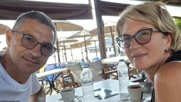 «Αν είναι να πεθάνουμε, θα πεθάνουμε μαζί»: Η σύζυγος του Σέρβου περιγράφει τις δραματικές στιγμές που έζησαν στην πτήση της Ryanair