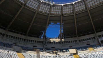 Ρωσικό πλήγμα προκάλεσε ζημιές σε γήπεδο στην Οδησσό μία ημέρα πριν από αγώνα πρωταθλήματος, δείτε βίντεο 