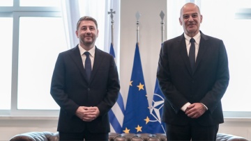 Δένδιας και Ανδρουλάκης συγχαίρουν τον Τεντόγλου για το χρυσό: «Μας κάνεις περήφανους»