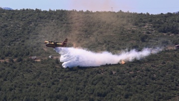 Συναγερμός για ακραίο κίνδυνο πυρκαγιάς σήμερα: Στο κόκκινο η Αττική και άλλες πέντε περιοχές, δείτε χάρτη