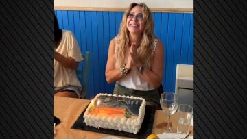 Η Μελίνα Ασλανίδου γιόρτασε τα γενέθλιά της στο Διδυμότειχο: Η έκπληξη και το μήνυμά της