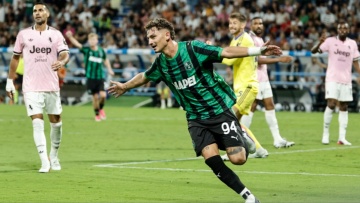 Serie A: Ψυχρολουσία στο 90+4'για τη Γιουβέντους, 3-2 η Σασουόλο που της έσπασε το αήττητο, δείτε τα γκολ