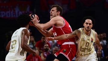 Euroleague: Ο Ολυμπιακός λύγισε στο φινάλε από τη Φενέρ, διπλό της Βαλένθια στο Παρίσι και περίπατος της Ζαλγκίρις, δείτε βίντεο 