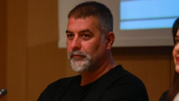 Βασίλης Μπισμπίκης: Δεν ξέρω αν έχω βρει ακόμα την αγάπη