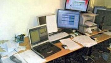 «Έφυγε» ο Αντώνης Καρράς