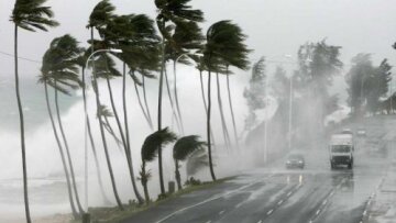 Αλαφούζος-Σαραβάκος στο πλευρό του Νταμπίζα