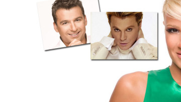 Δείτε την Καλομοίρα να τραγουδά τον εθνικό μας ύμνο στην έναρξη του φιλικού με τη Νιγηρία