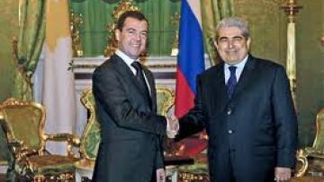 Ξόδεψε 100.000 δολάρια για να μοιάσει στον... Justin Bieber