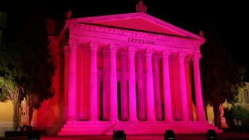 Στουρνάρας προς Τρόικα: Μην υποτιμάτε τις προσπάθειες του ελληνικού λαού