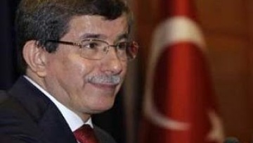 Υποβρύχια, ΜΚΟ και πέη... 35 εκατοστών από την πρεμιέρα του Λάκη