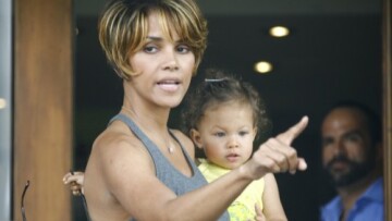 Reuters: Νέα έξοδος της Ελλάδας στις αγορές το καλοκαίρι