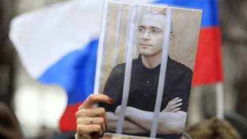 Ένοχος ο Χοντορκόφσκι και οι συνεργάτες του