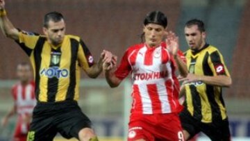 Ρέθυμνο: Κροκόδειλος κόβει βόλτες στο Φράγμα των Ποταμών