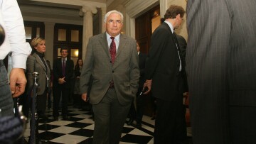 «Επιτάφιος» για τον Ντομινίκ Στρος Καν